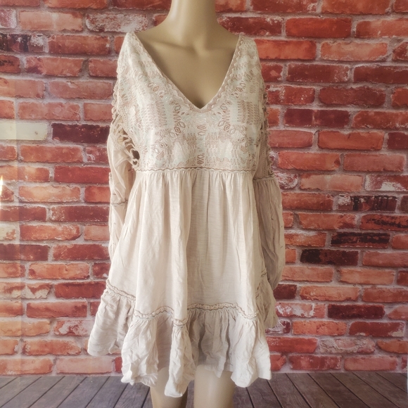 Free People Much Love Tunic Large NWT - Picture 8 of 10